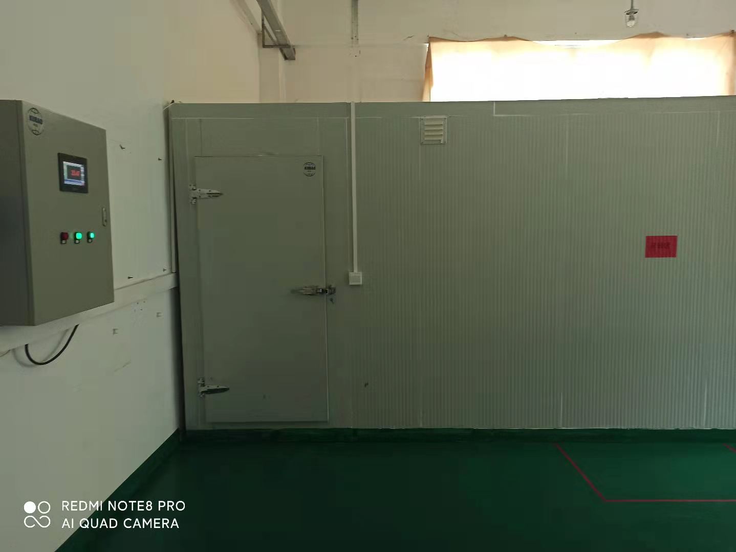 高低温老化试验室